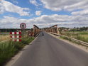 Levobřežní nájezd na silniční most u obce Leśna Góra, směr Cigacice.