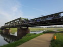 Železniční most přes Odru v Opole.