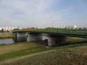 Kanál Ulgi pod silničním mostem, ul. Stanislawa Spychalskiego.