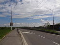 Nahoře na silničním mostě přes Odru, Ostrava – Koblov.